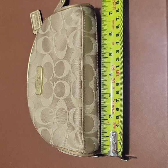 Coach makeup case - Picture 4 of 6